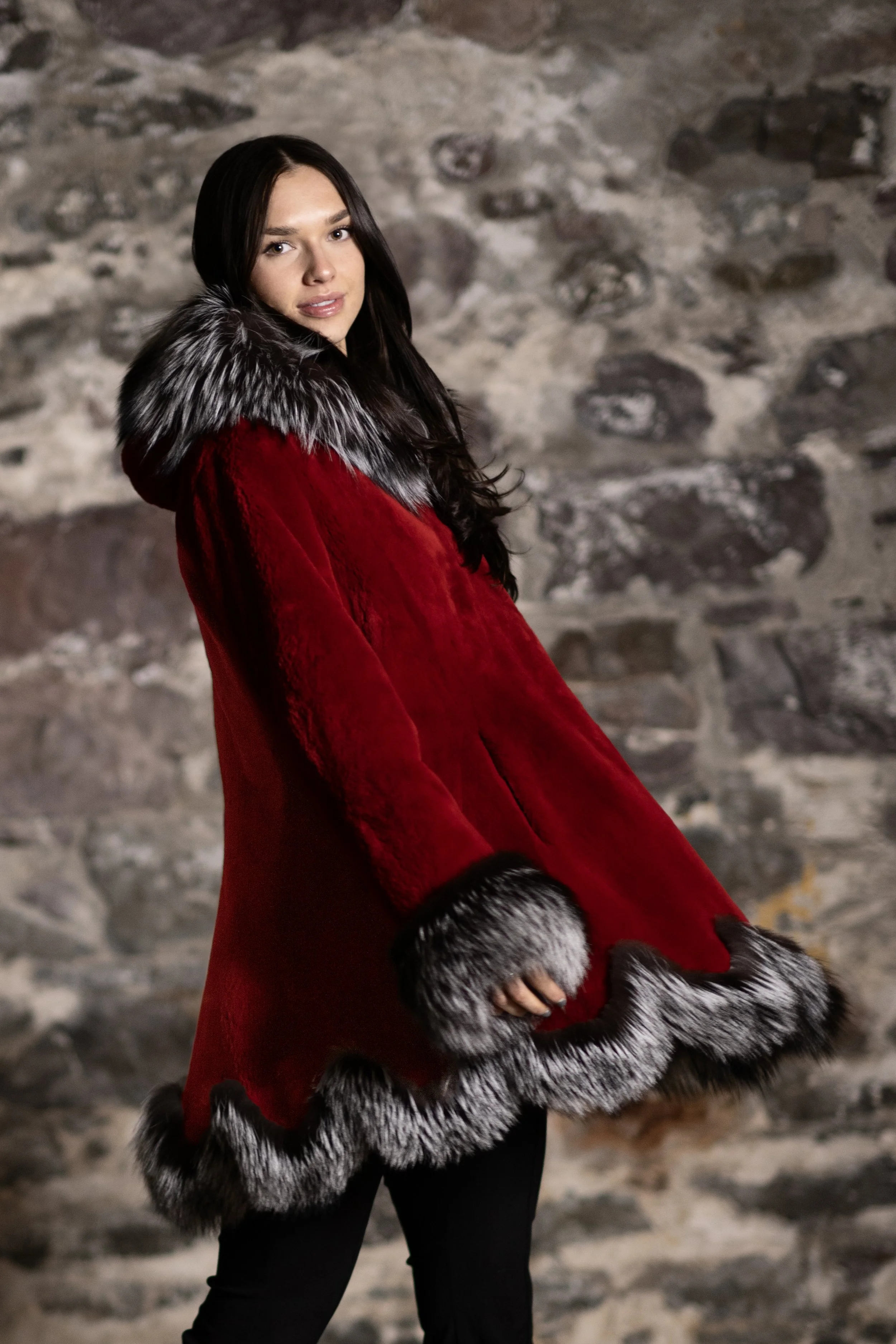BEAVER JACKET WITH FOX HOOD — Always in Vogue